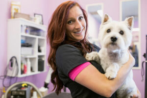 Cuánto gana peluquero canino